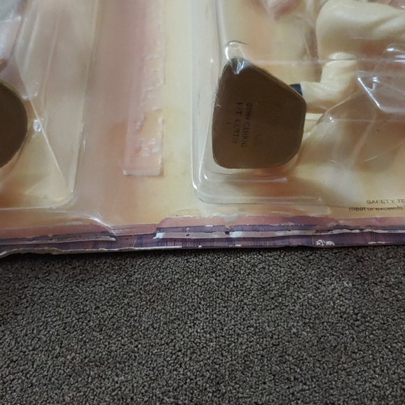 Vintage Sports Super Star Collectibles - Picture 2 of 3